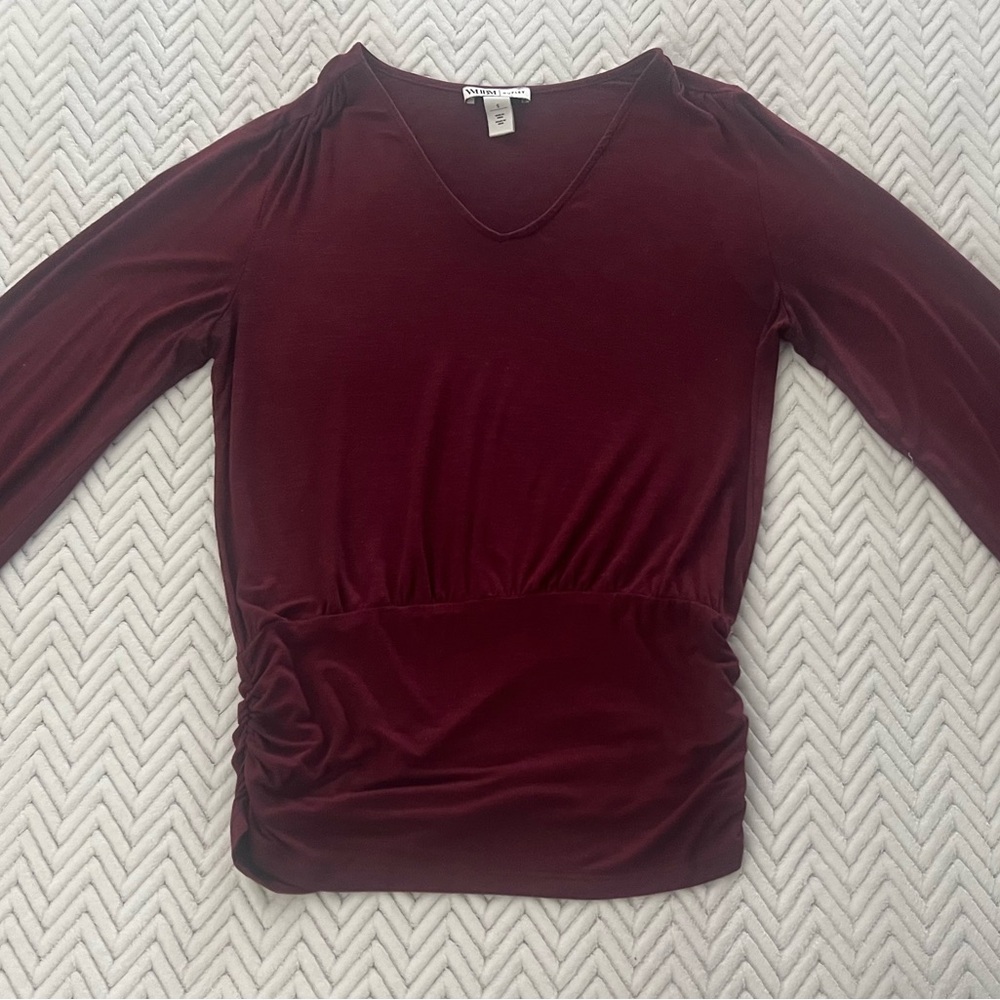 White House Black Market Women's Burgundy Top